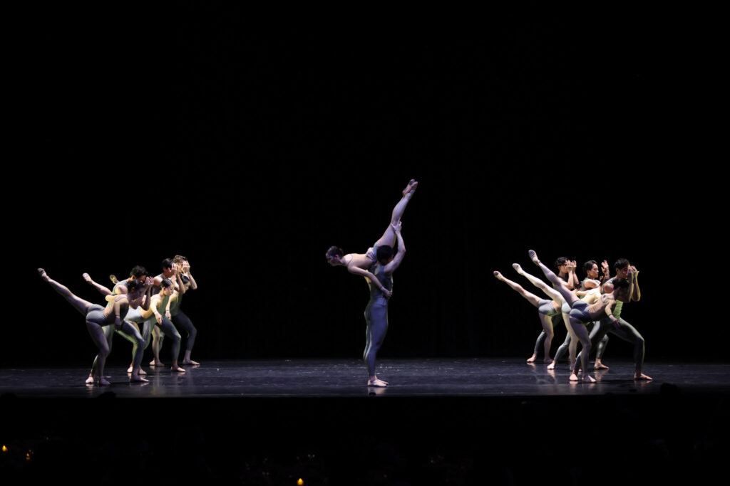 Singapore Ballet Dancers, Evening Voices 1